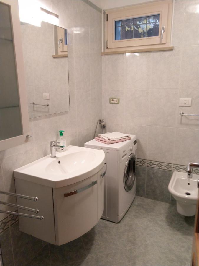 Appartamento Sunrelax Riva del Garda Luaran gambar